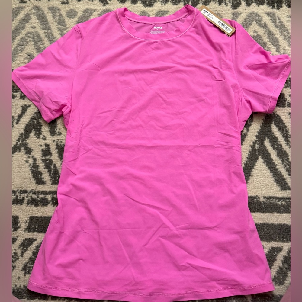 SKIMS M Fits Everybody T- Shirt